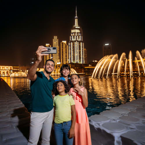 dubai-fountain-lake-ride-lakeride