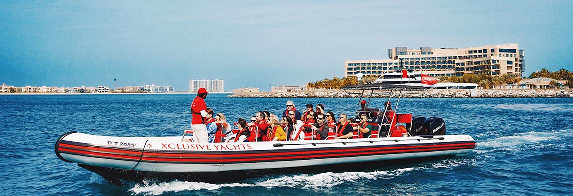 exclusive-boat-ride-dubai
