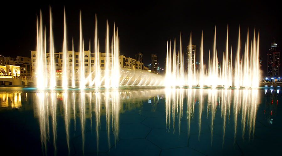 fountain lake dubai